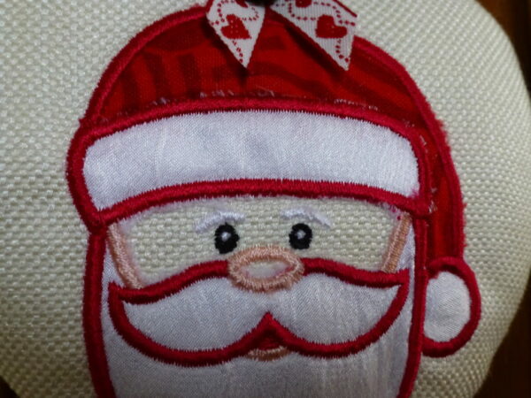 Christmas Santa heart decoration door hanger - product image 3