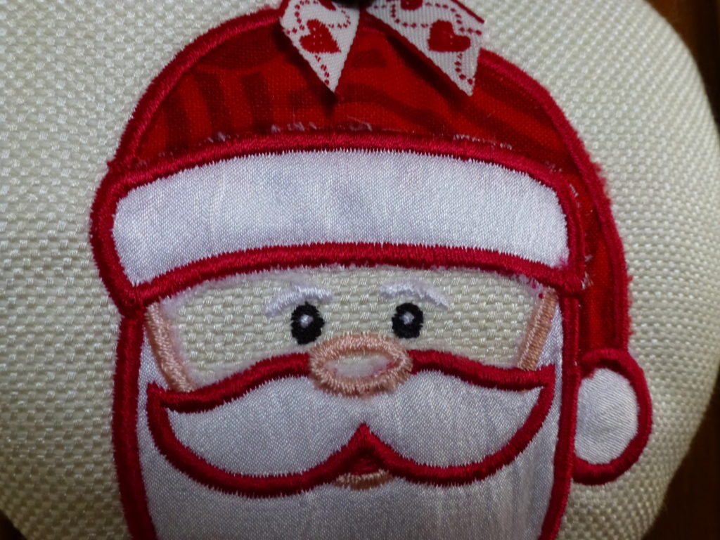 Christmas Santa heart decoration door hanger
