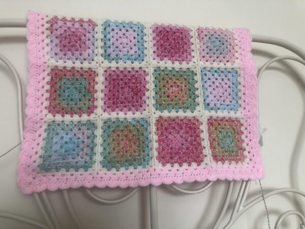 Crochet pram blanket - product image 4