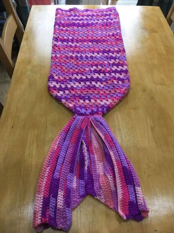 Mermaid tail blanket - main product image