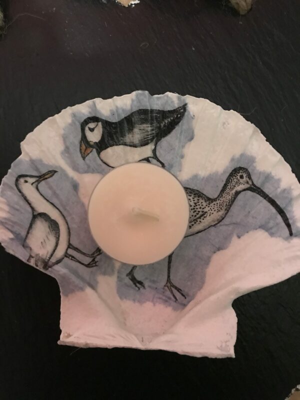 Decoupaged seashell with stress relief Eco Soy Wax tea light - product image 2