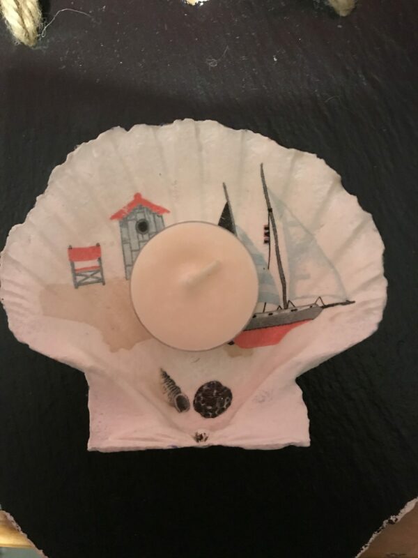 Decoupaged seashell with stress relief Eco Soy Wax tea light - main product image