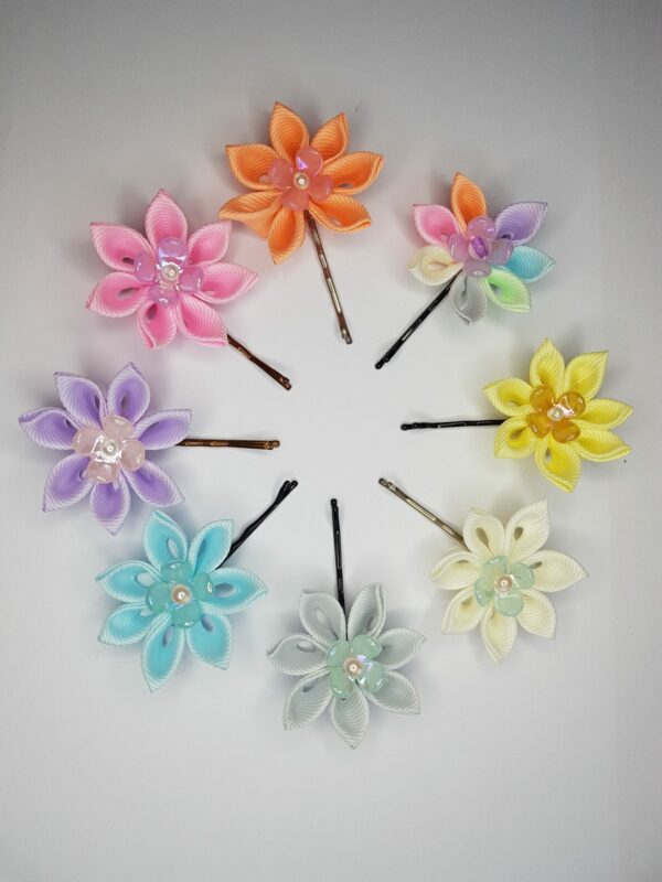 Flower hair grips - main product image