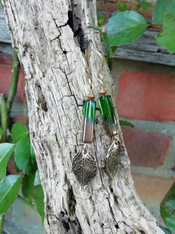 Green and gold brass leaf dangle earrings - product image 3