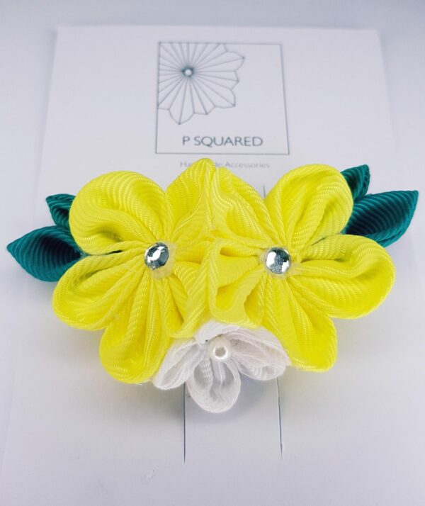 Buttercup #2 brooch - product image 2