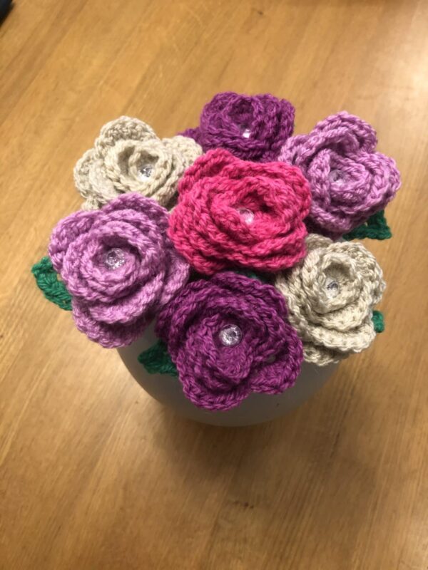 Crochet Rose Bouquet - main product image