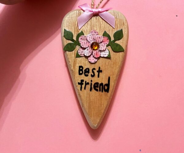 Heart wood 12cmx6cmx2cm Best friend - main product image