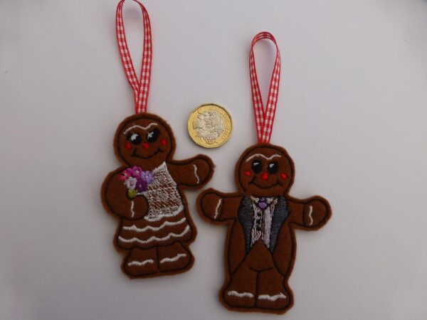 Bride and Groom gingerbread hanging decorations - main product image