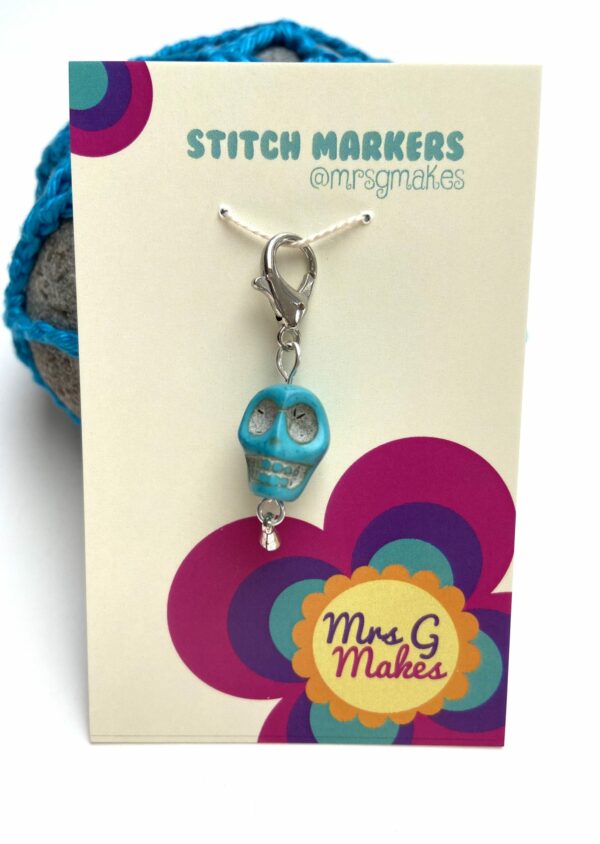 Skull Snag Free Stitch Marker - main product image