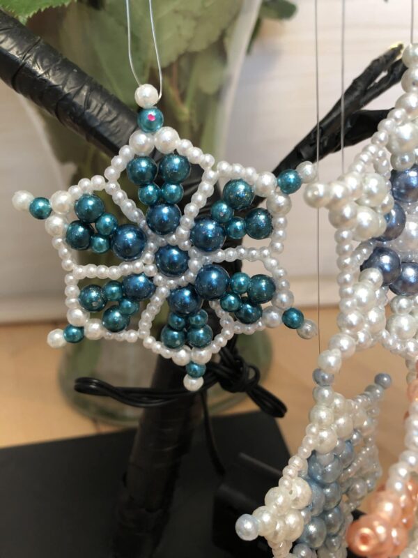 Beautiful Christmas Snowflake - product image 3