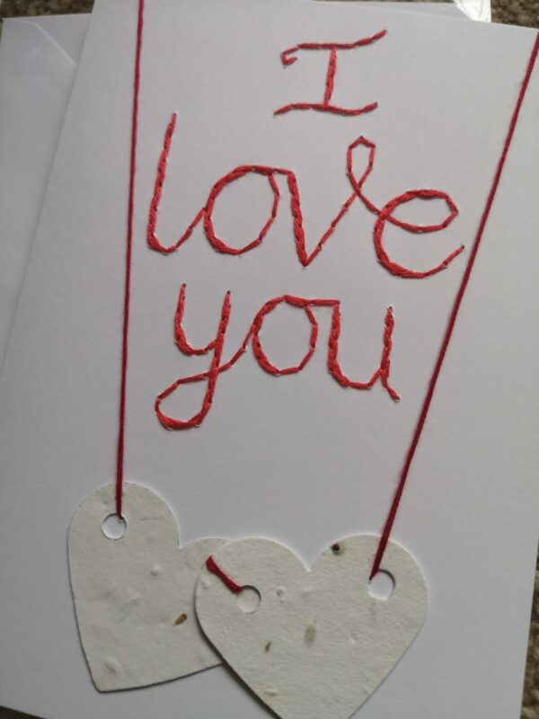 Plantable wildflower seed paper heart I love you card - product image 2