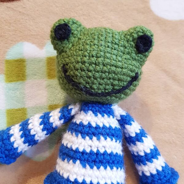 Handmade Frog – Crochet - main product image