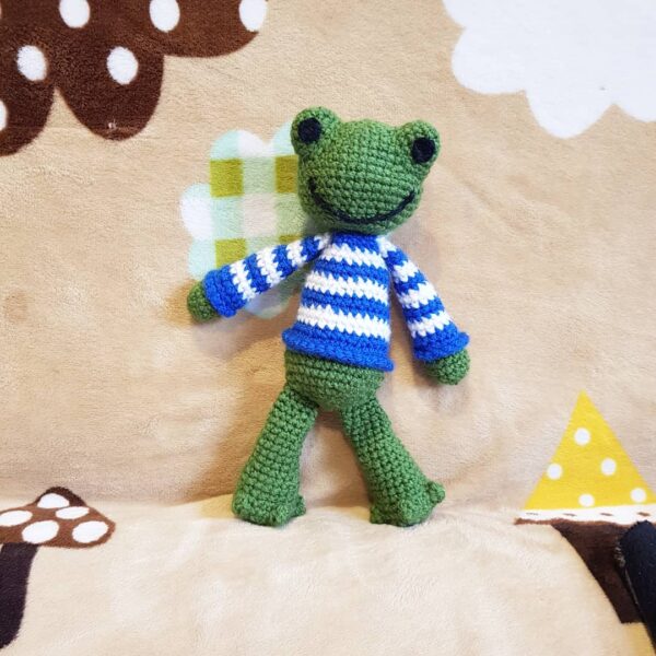 Handmade Frog – Crochet - product image 2