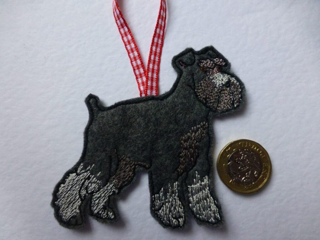Schnauzer hanging decoration – Christmas tree decoration