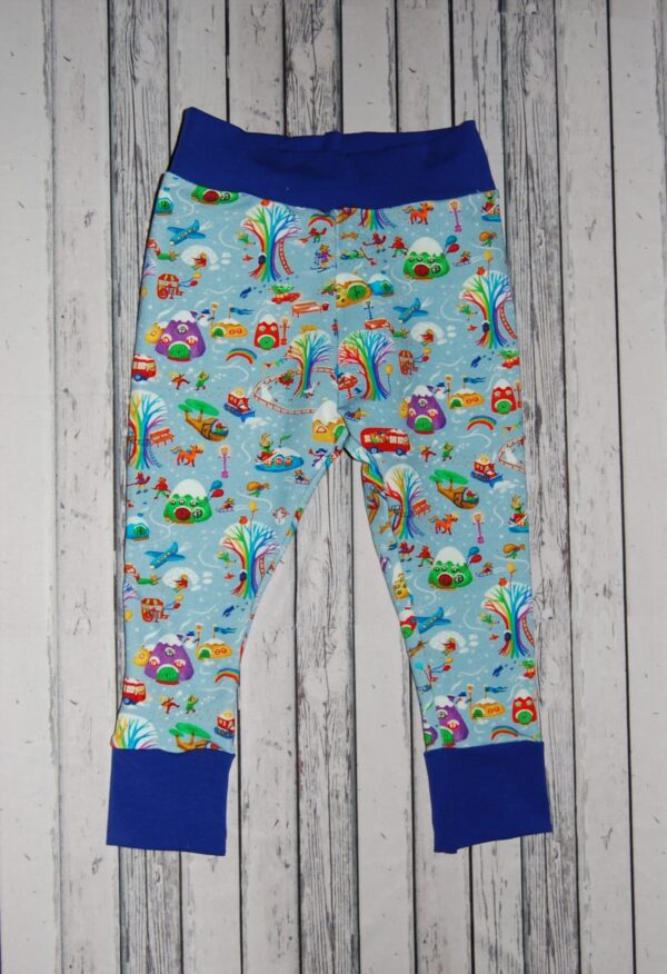 Rainbow Winter Snow Village French Terry Cuffed Leggings. Size 2 years - main product image