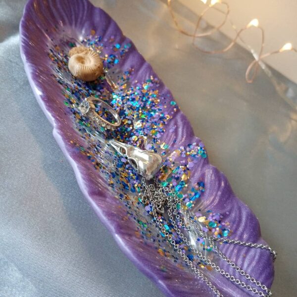 Feather trinket dish - main product image