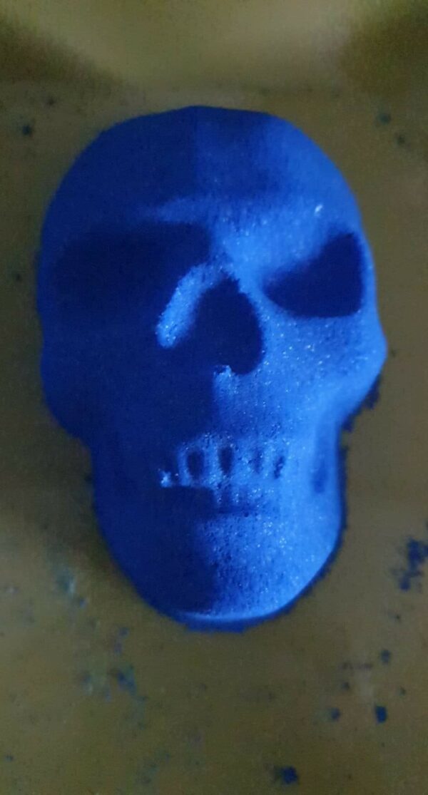 Skull bath bomb - main product image