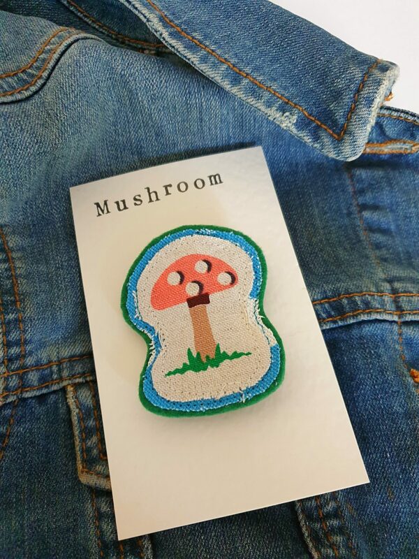 Mushroom Brooch - main product image