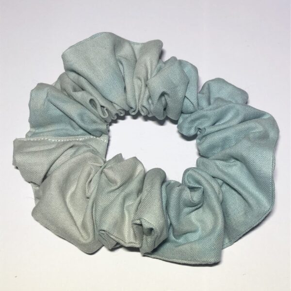 Set of hair scrunchies. - product image 4