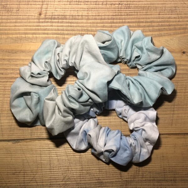 Set of hair scrunchies. - product image 2