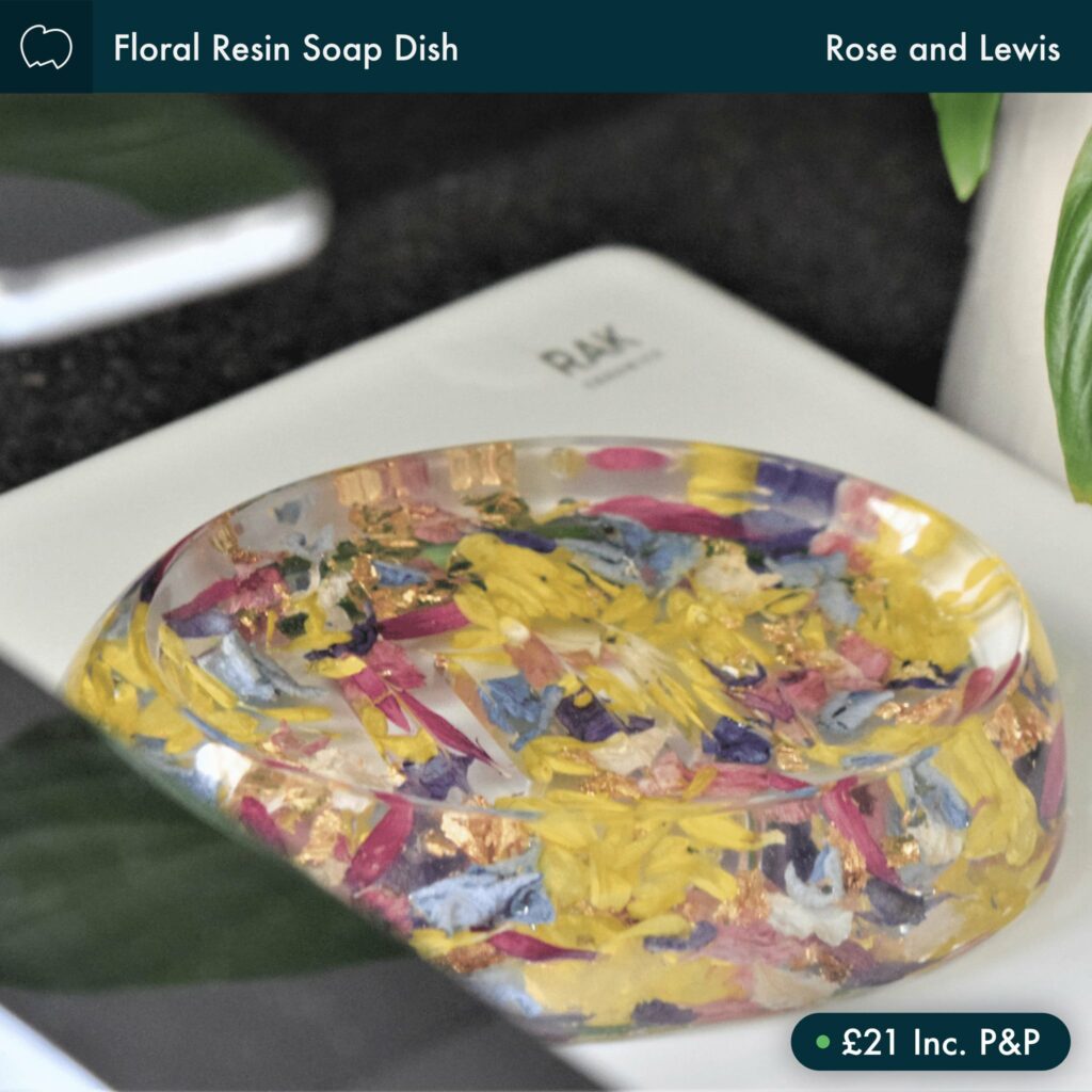 Floral resin soap dish