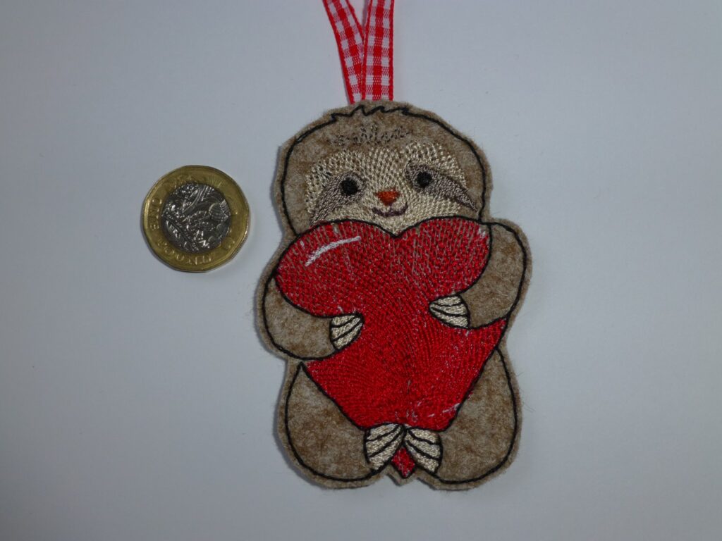 Hanging decoration – Valentine Sloth hugging heart