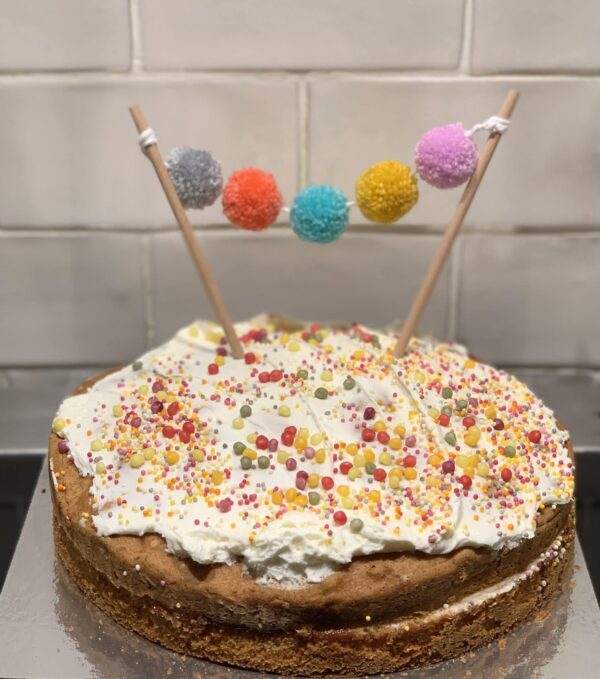 Pom Pom Cake Topper - main product image