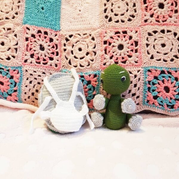 Removable Shell Turtle (crochet/handmade) - product image 3