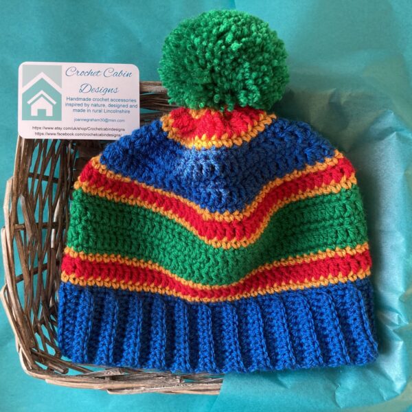 Lincolnshire Flag bobble hat - product image 3