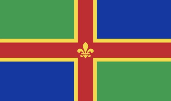 Lincolnshire Flag bobble hat - product image 4