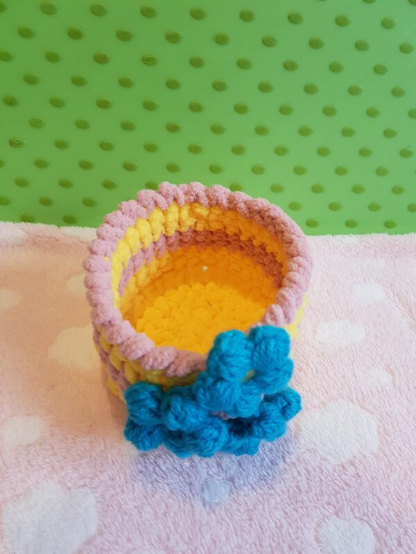 Handmade basket with flowers - product image 3