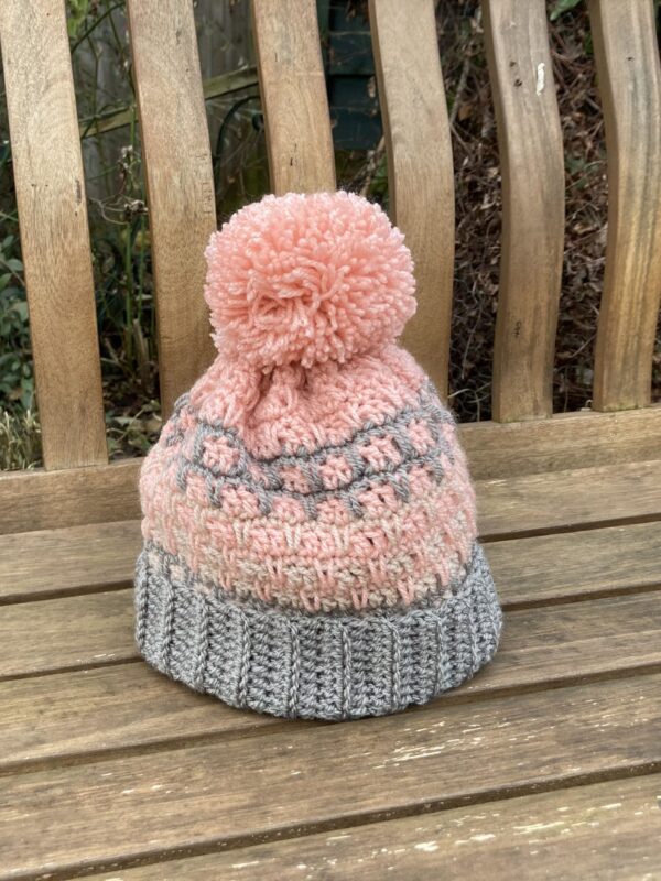 Bobble hat - product image 4
