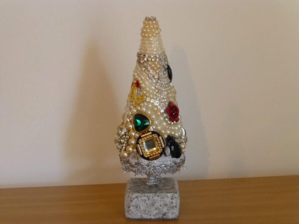 Upcycled jewellery Christmas tree - main product image