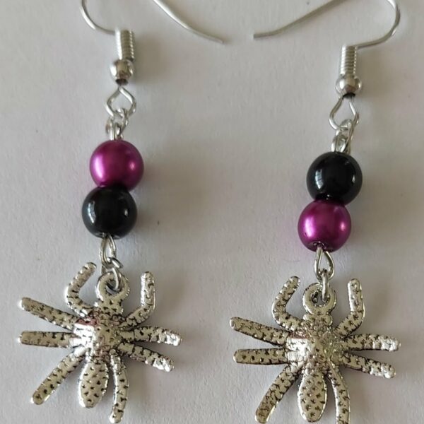 Halloween spider ear rings - main product image