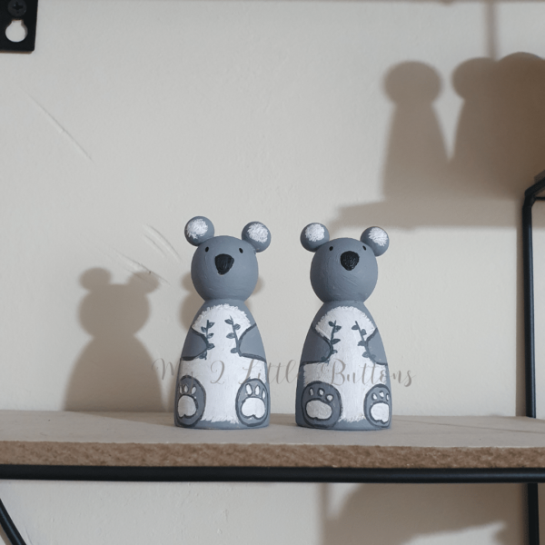 Handpainted wooden koala pegdoll - product image 2