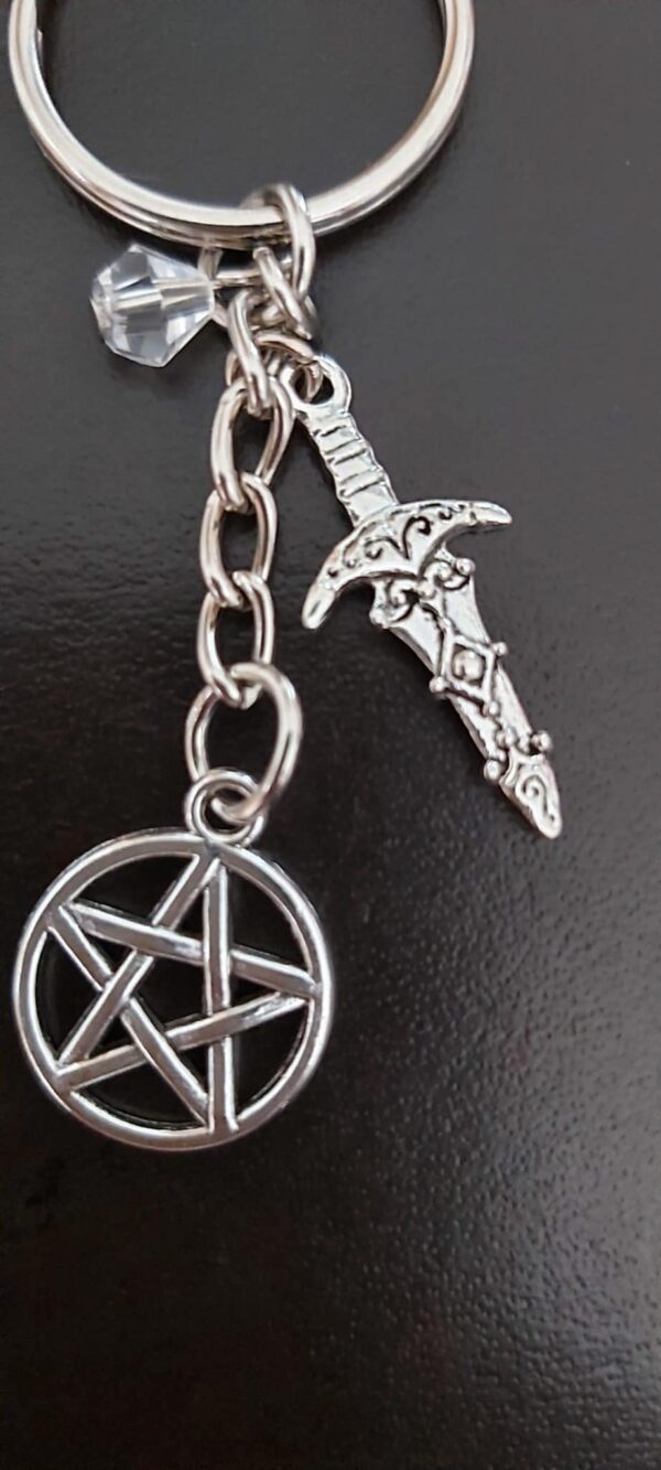 Wicca inspired keyring - product image 2