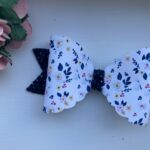 Canvas and glitter bows