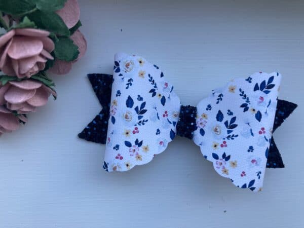 Canvas and glitter bows - product image 3