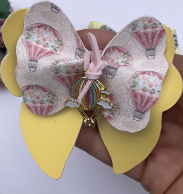 Pinch bow,hair bow, colour changing bow - product image 4