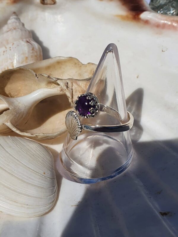 Mermaid Amethyst ring - product image 2