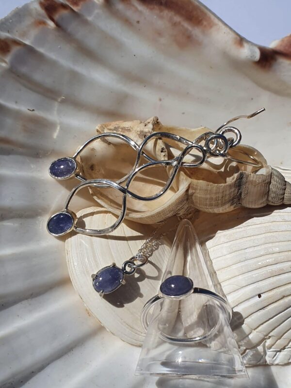 Twisted Tanzanite set - main product image