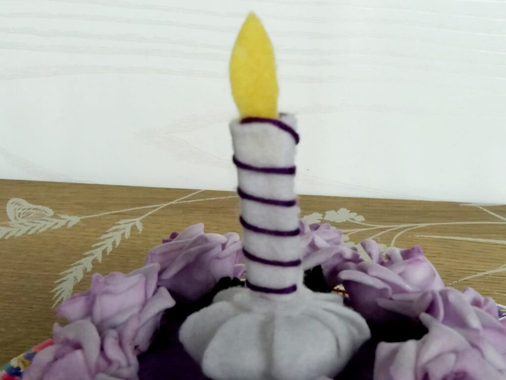 Birthday cake decoration, pretend play food.