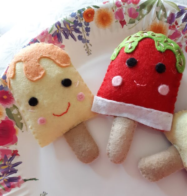 Felt ice lollies play food/ decorations - product image 4