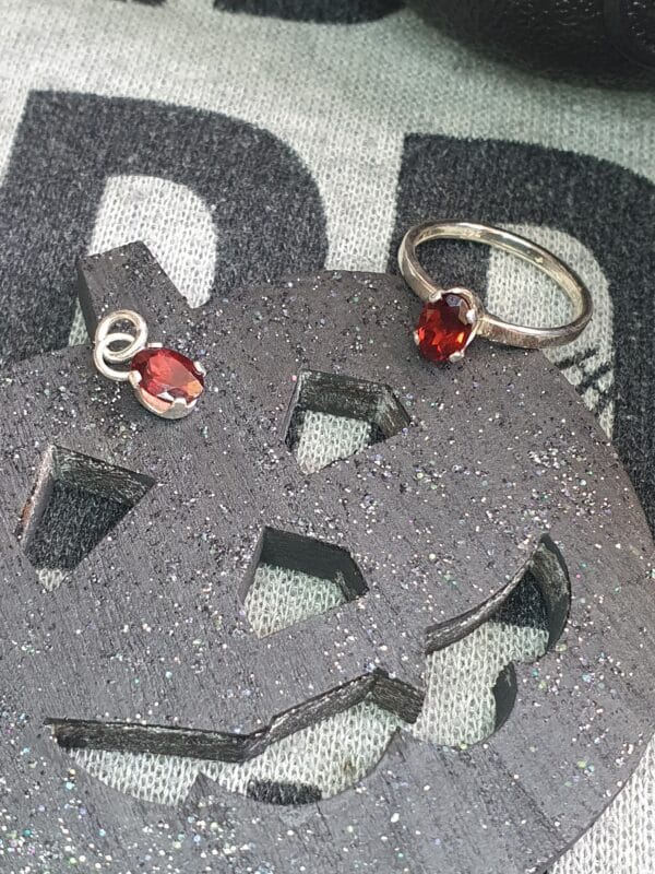 Blood red Garnet set - product image 2