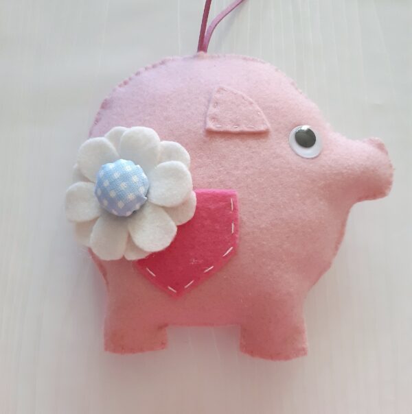 Felt Momma pig and baby pig. - product image 3