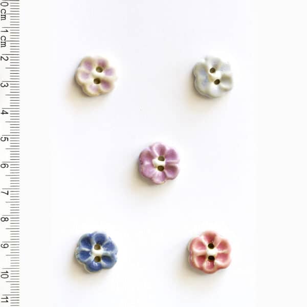 Flower Buttons L572 - main product image