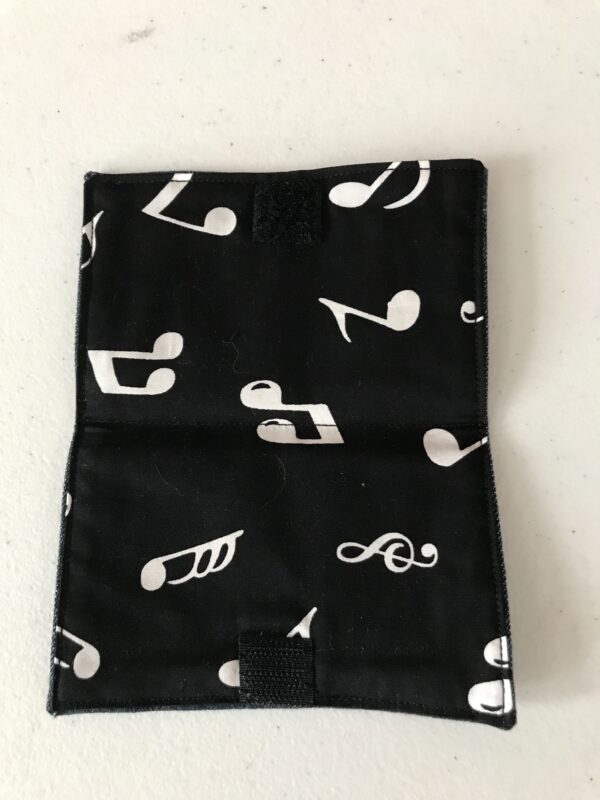 Soft glasses case with music notes lining - product image 3