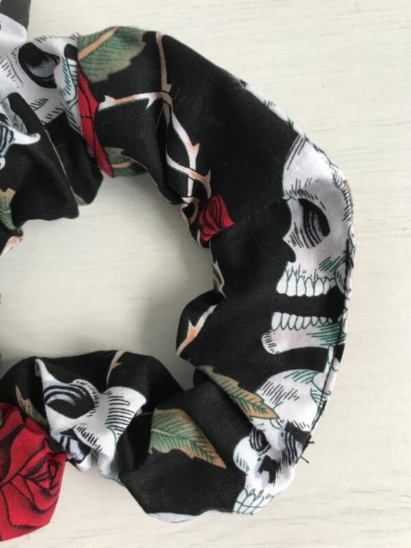 Skull scrunchies - product image 2