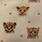 Bib and shoe gift set size 3-6 months(wild cats)