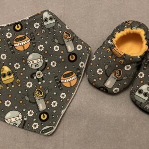12-18 month soft shoe and bib set (robots)